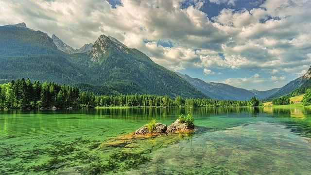 山 雲 緑 水 風景 湖 自然 癒やし